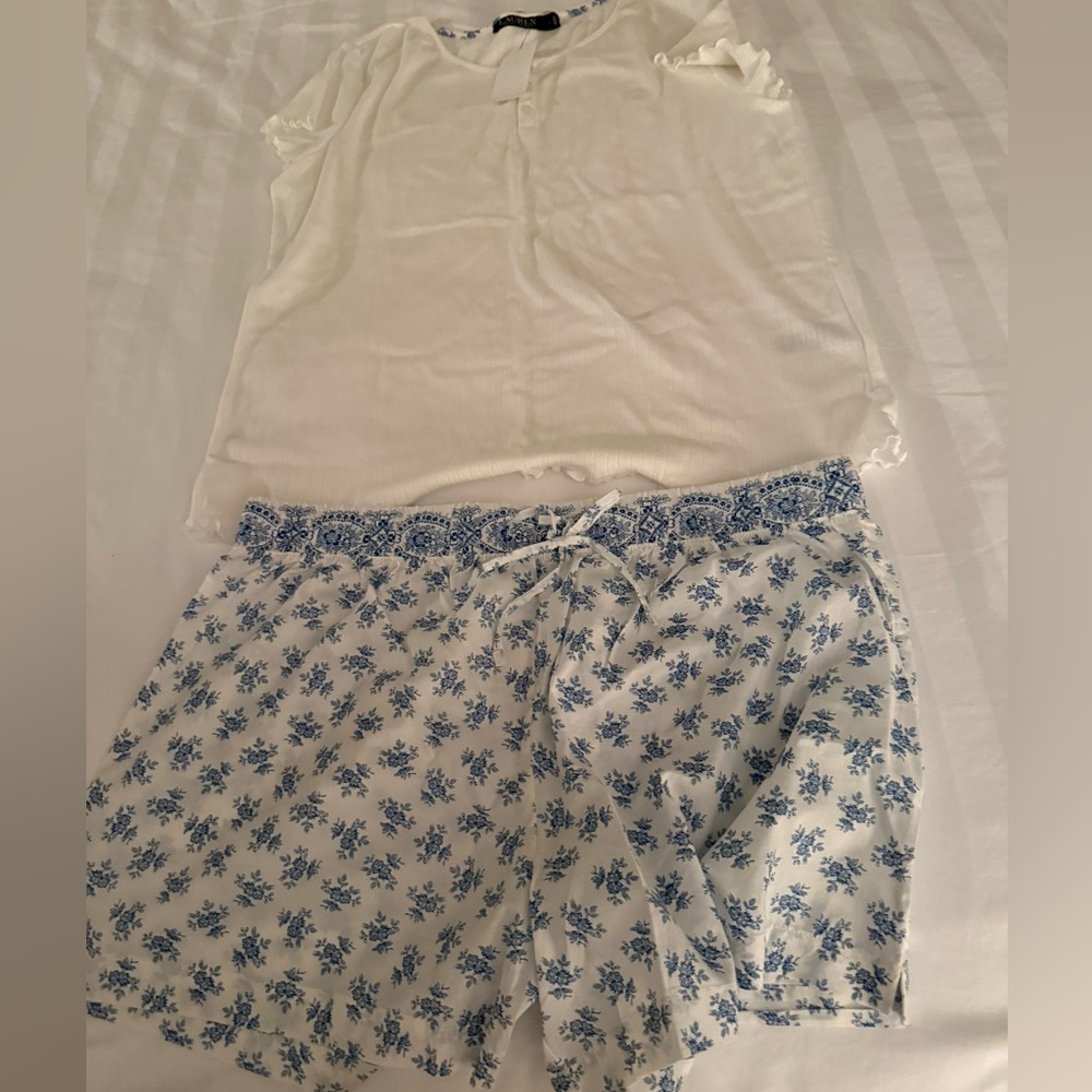 Lauren Ralph Lauren Cream Top with White and Blue Floral Shorts Pajama Set